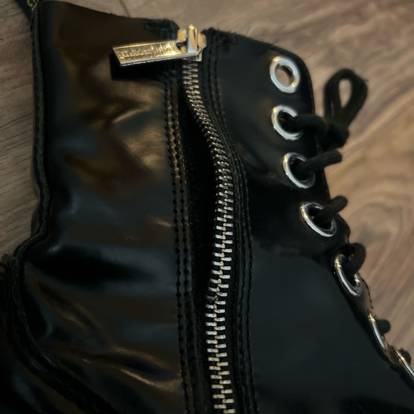 *SOLD* Dr.Martens Platform Boots - Picture 8 of 8